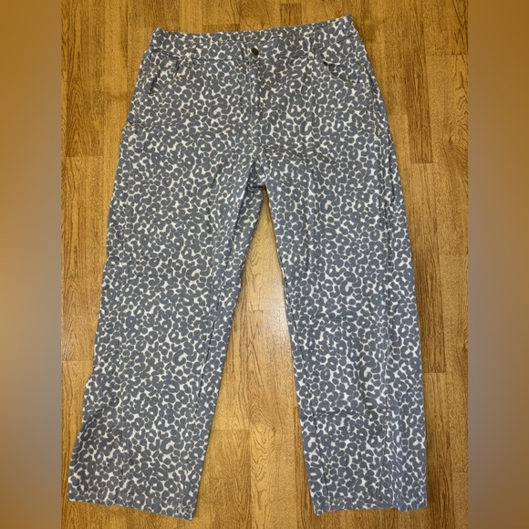 Wild Fable Barrel Leg Leopard Jeans - Picture 1 of 13
